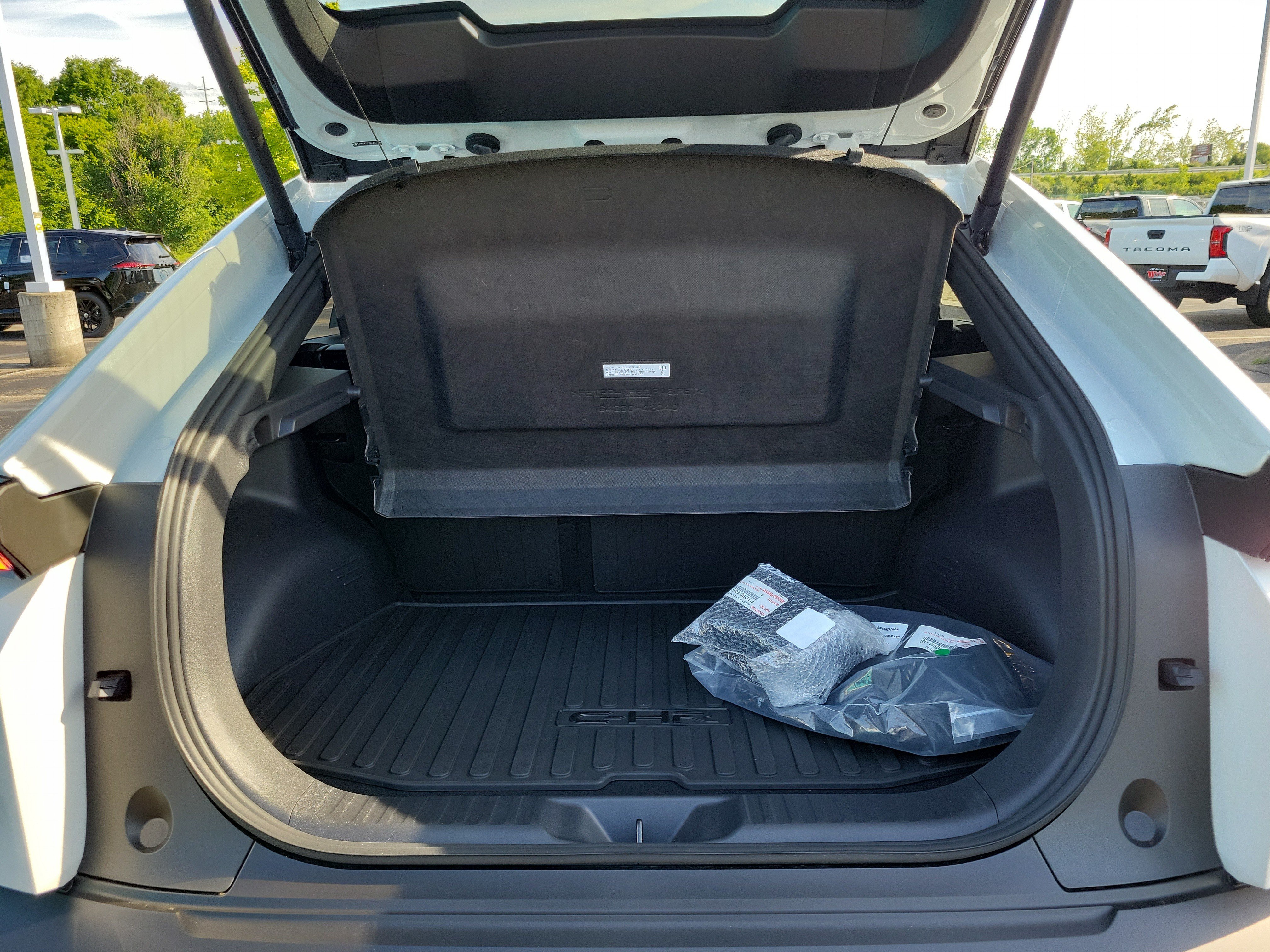 New 2026 Toyota C-HR AWD/4WD image 5