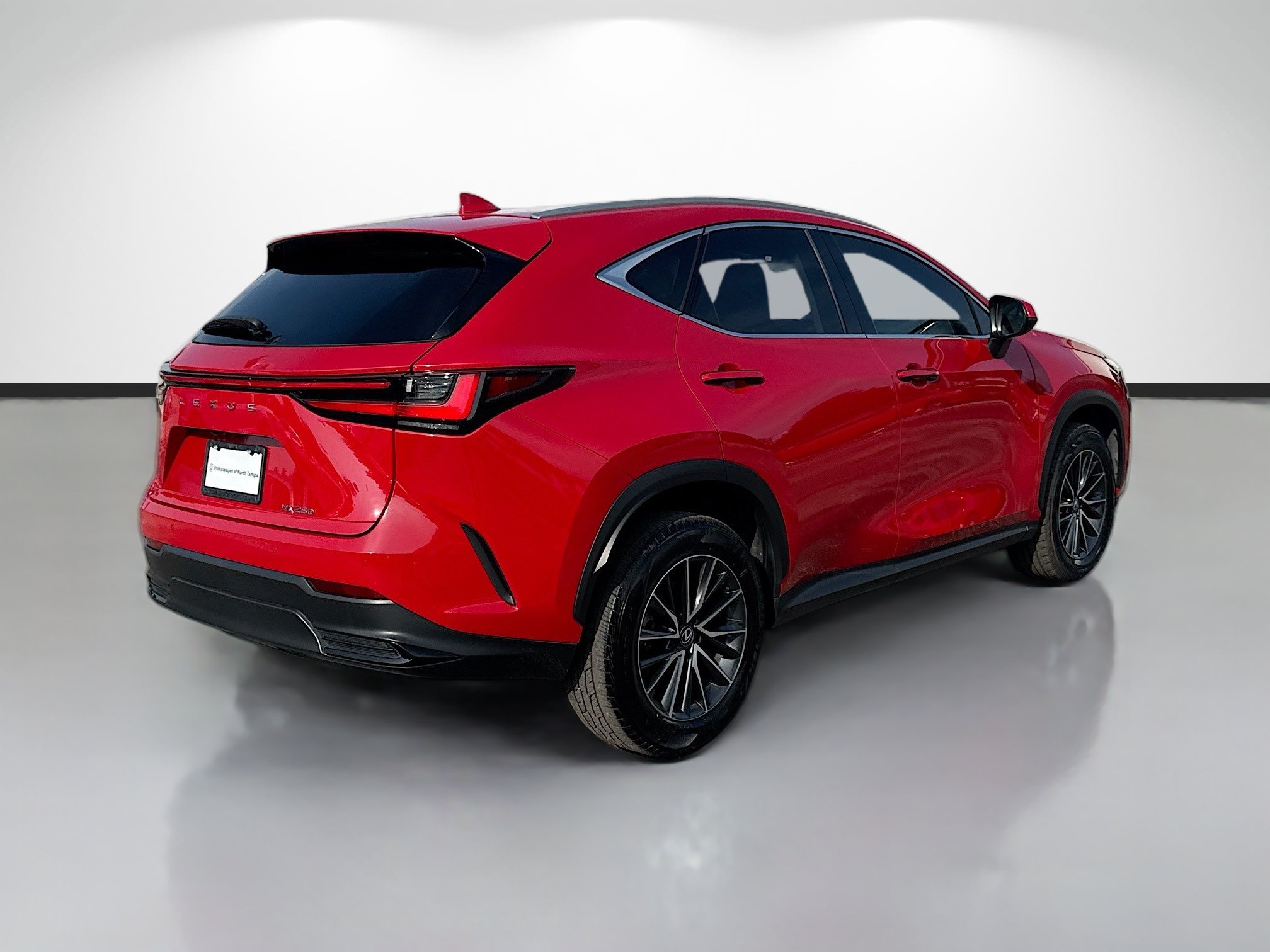 Used 2025 Lexus NX 250 FWD w/ Towing Package (2000 Lbs) image 3