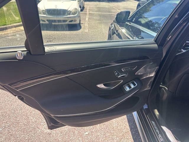 Used 2017 Mercedes-Benz S 63 AMG 4MATIC Sedan image 10