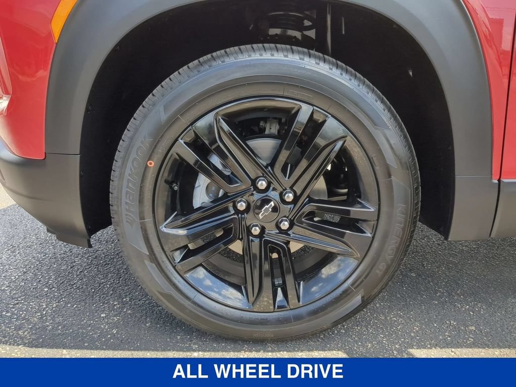 New 2026 Chevrolet TrailBlazer LT w/ Midnight Edition AWD/4WD image 23