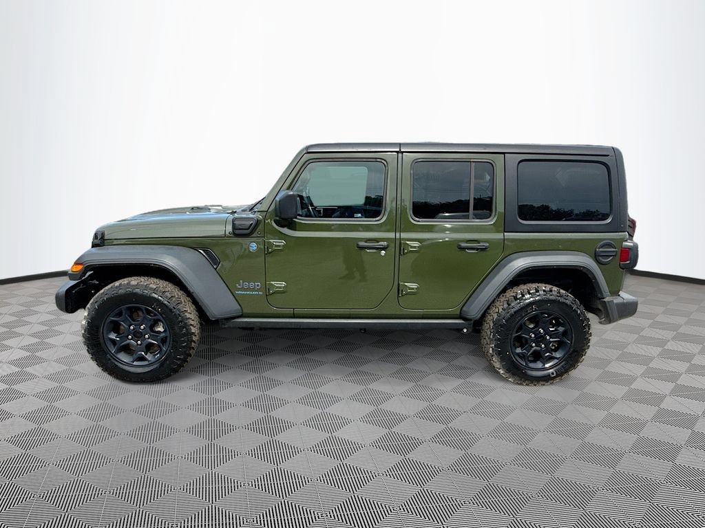 Used 2023 Jeep Wrangler Unlimited w/ Cold Weather Group AWD/4WD image 9