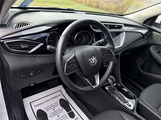 Used 2022 Buick Encore GX Select w/ Sport Touring Package image 10