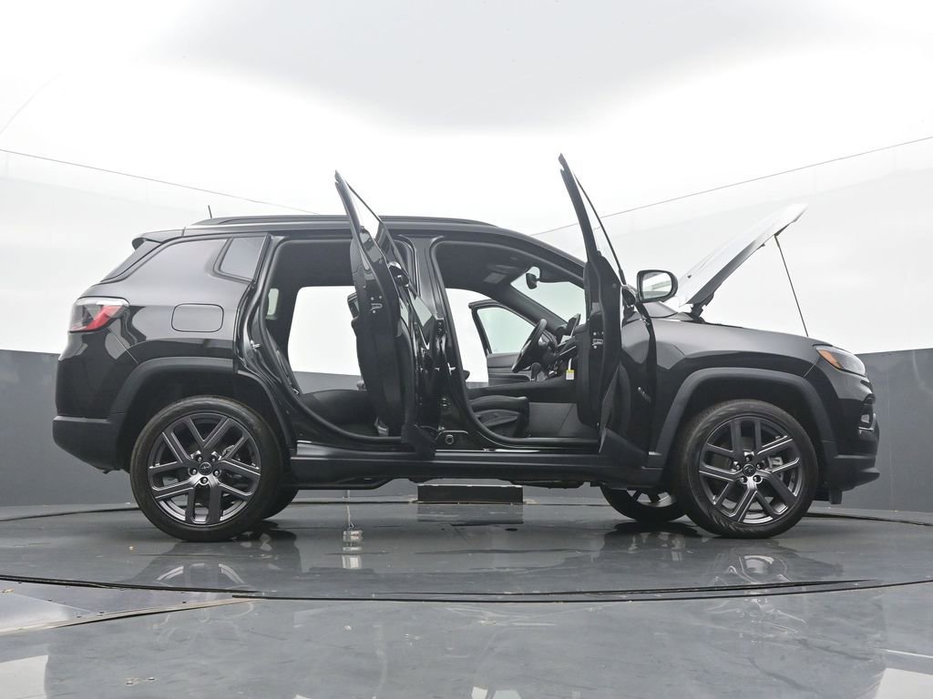 New 2026 Jeep Compass Limited image 61