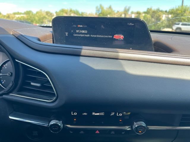 Used 2022 MAZDA CX-30 AWD 2.5 S w/ Premium Package image 18