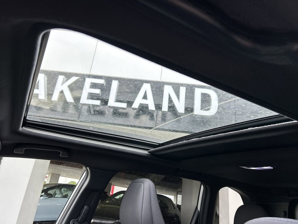 Certified 2025 Subaru Forester Premium w/ Convenience Package #2 image 22