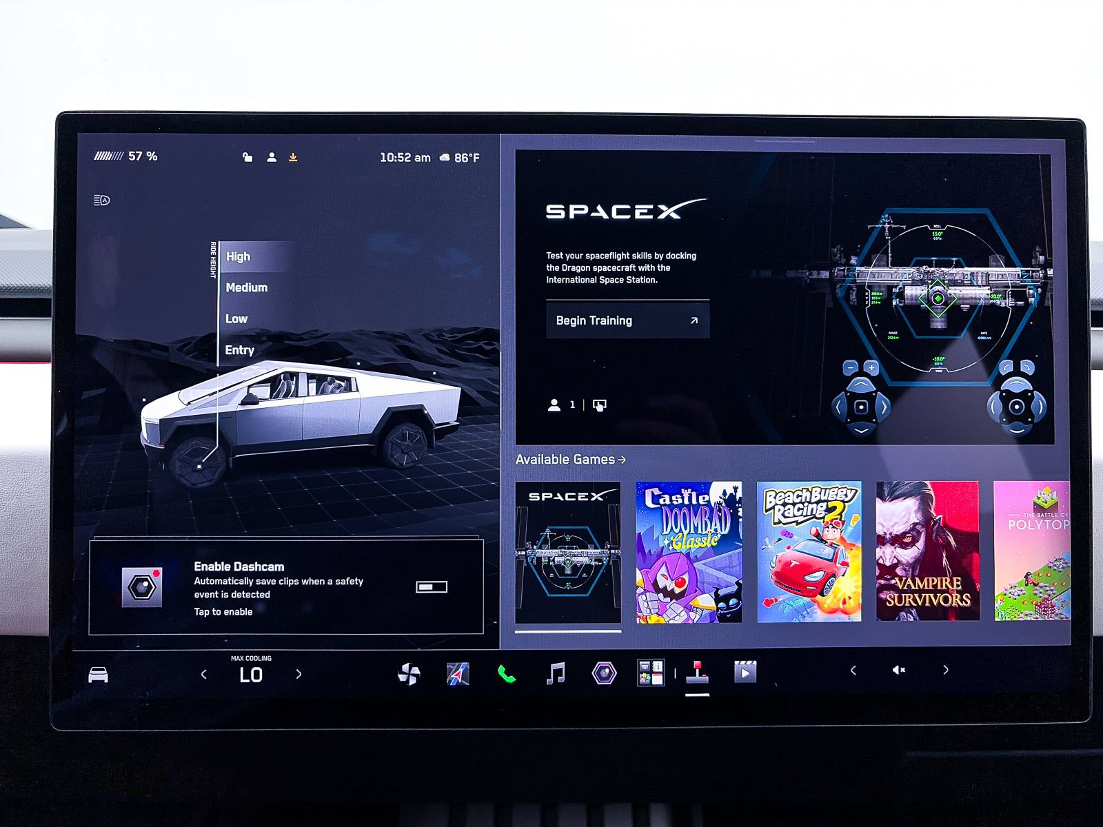 Used 2024 Tesla Cybertruck AWD Crew Cab image 27