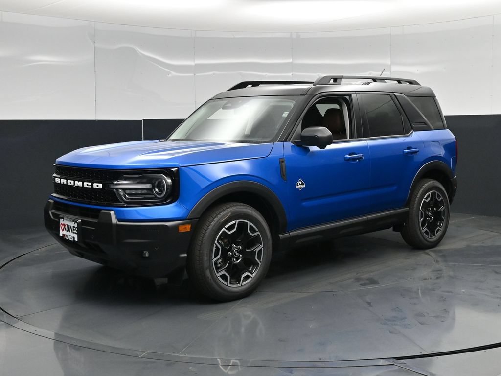 New 2026 Ford Bronco Sport Outer Banks w/ Outer Banks Tech Package+ AWD/4WD image 5