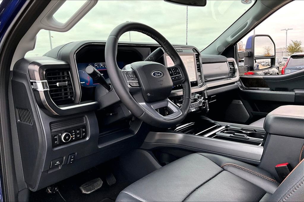 Used 2026 Ford F450 Lariat w/ FX4 Off-Road Package image 17