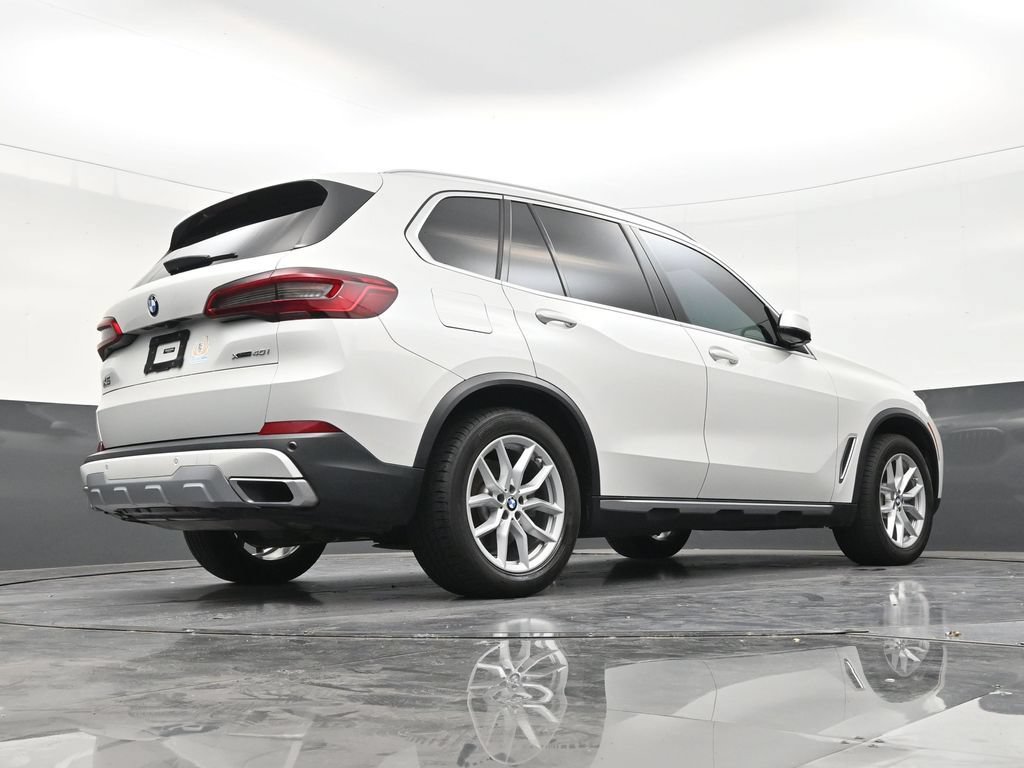 Used 2019 BMW X5 xDrive40i w/ Convenience Package AWD/4WD image 24
