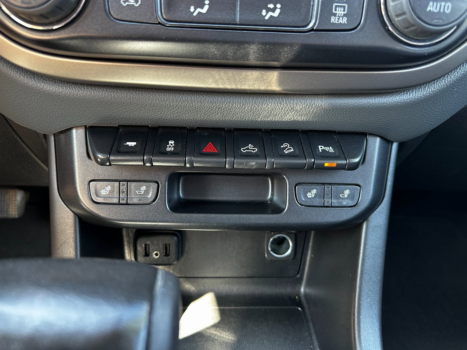 Used 2019 Chevrolet Colorado Z71 image 21