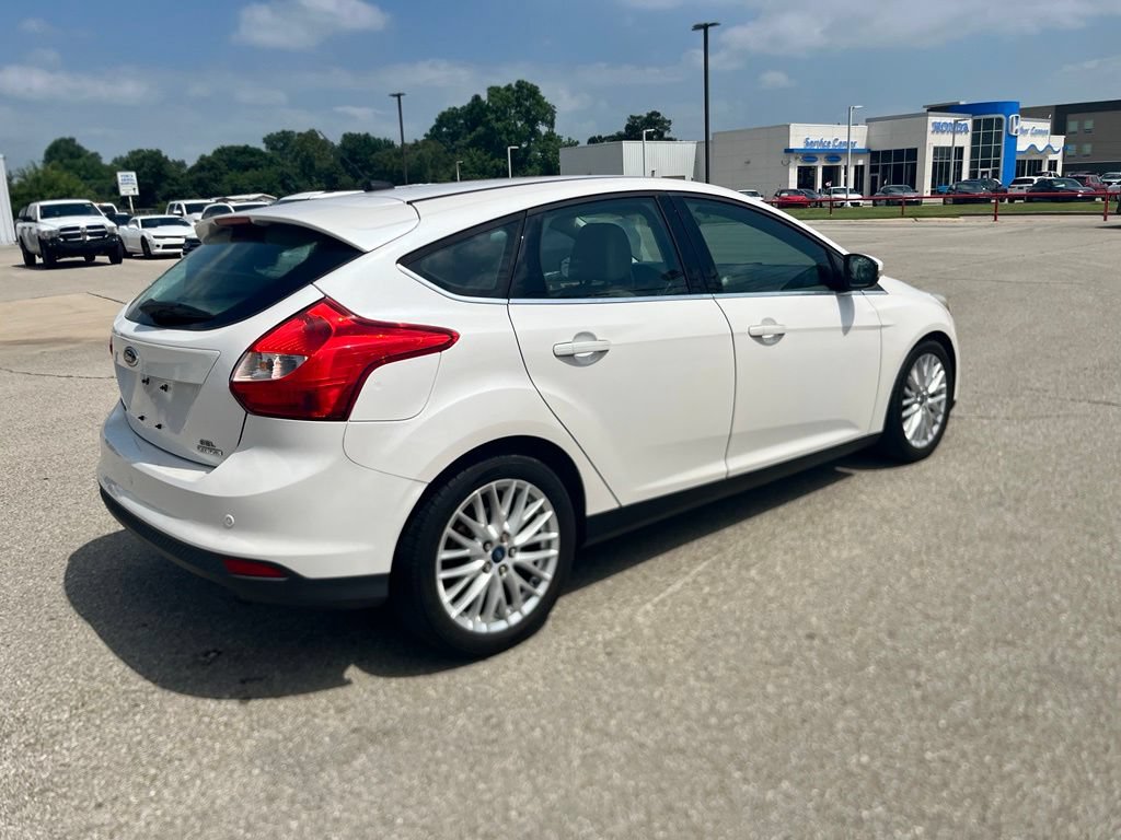 Used 2012 Ford Focus SEL FWD image 5