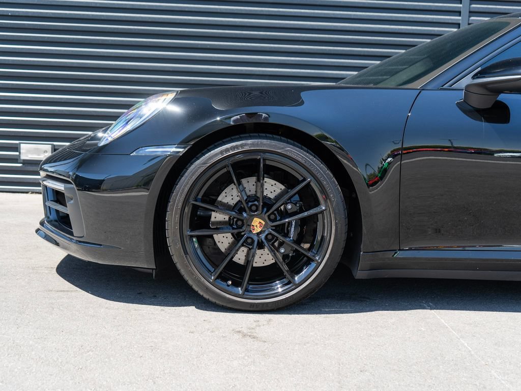 Used 2024 Porsche 911 Carrera S RWD image 12