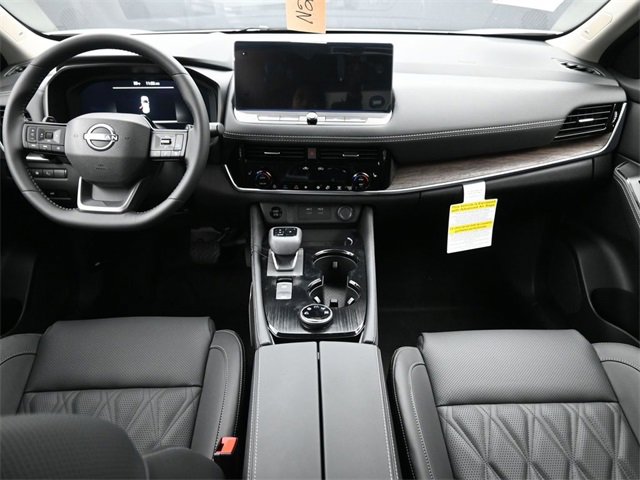 New 2026 Nissan Rogue Platinum w/ Platinum Premium Package image 9