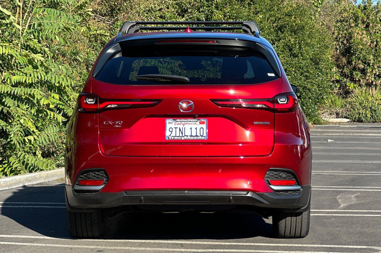 Certified 2025 MAZDA CX-70 Plug-In Hybrid w/ Premium Pkg image 6