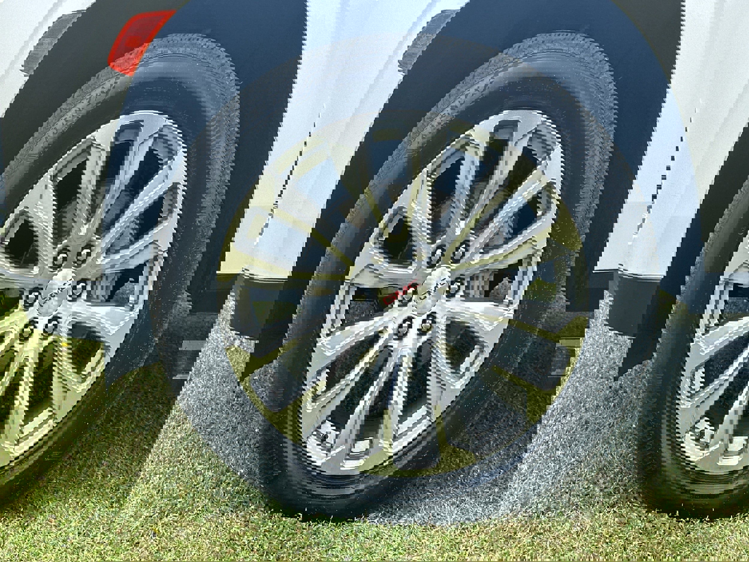 Used 2022 GMC Yukon Denali image 11