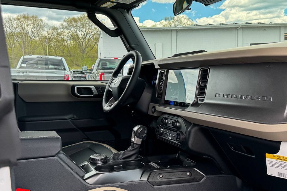New 2026 Ford Bronco Big Bend AWD/4WD image 13