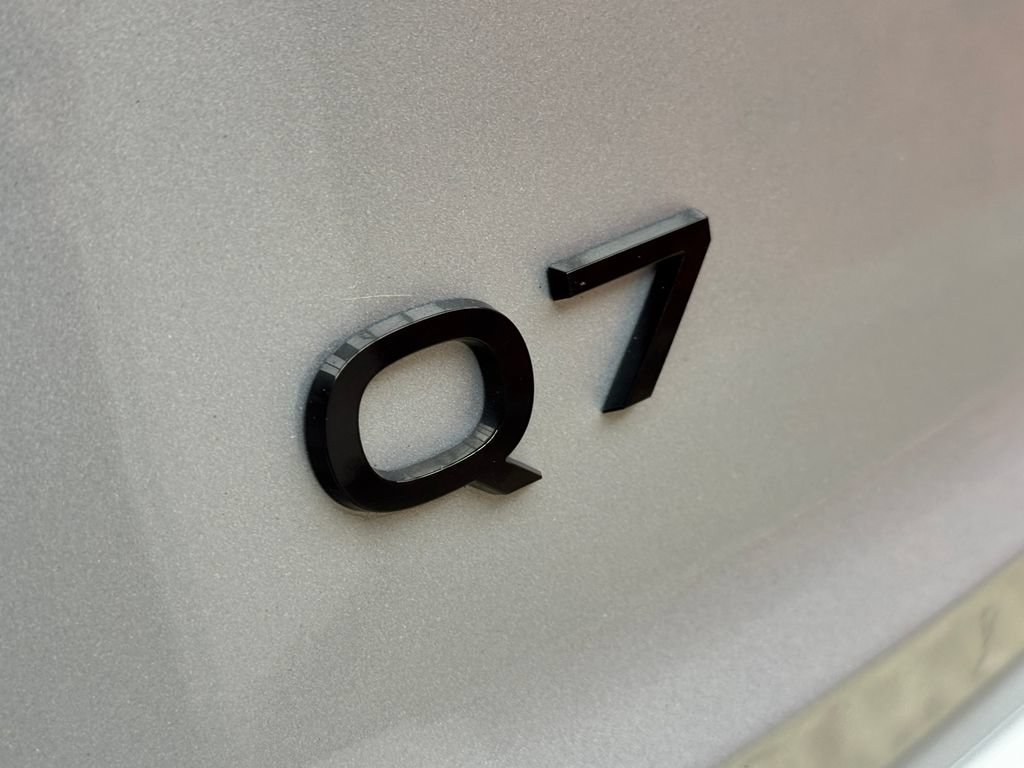 Used 2025 Audi Q7 3.0T Premium Plus AWD/4WD image 5