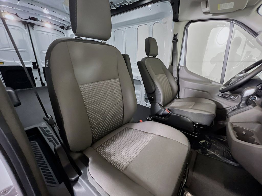 New 2026 Ford Transit 250 148 Medium Roof Extended AWD image 16