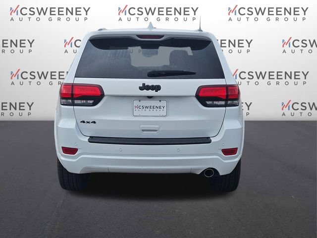 Used 2020 Jeep Grand Cherokee Altitude AWD/4WD image 4