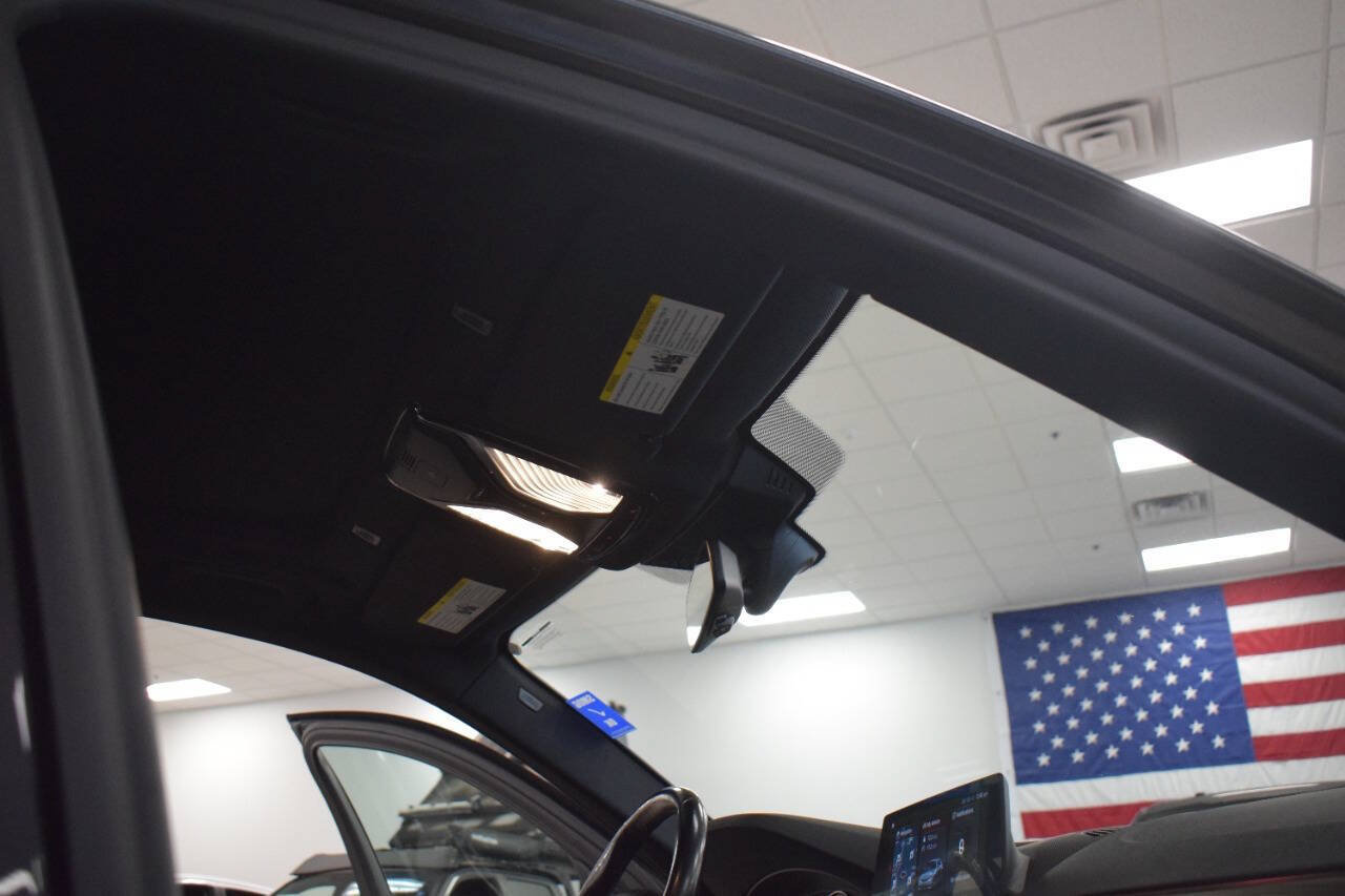 Used 2018 BMW 540i RWD image 49