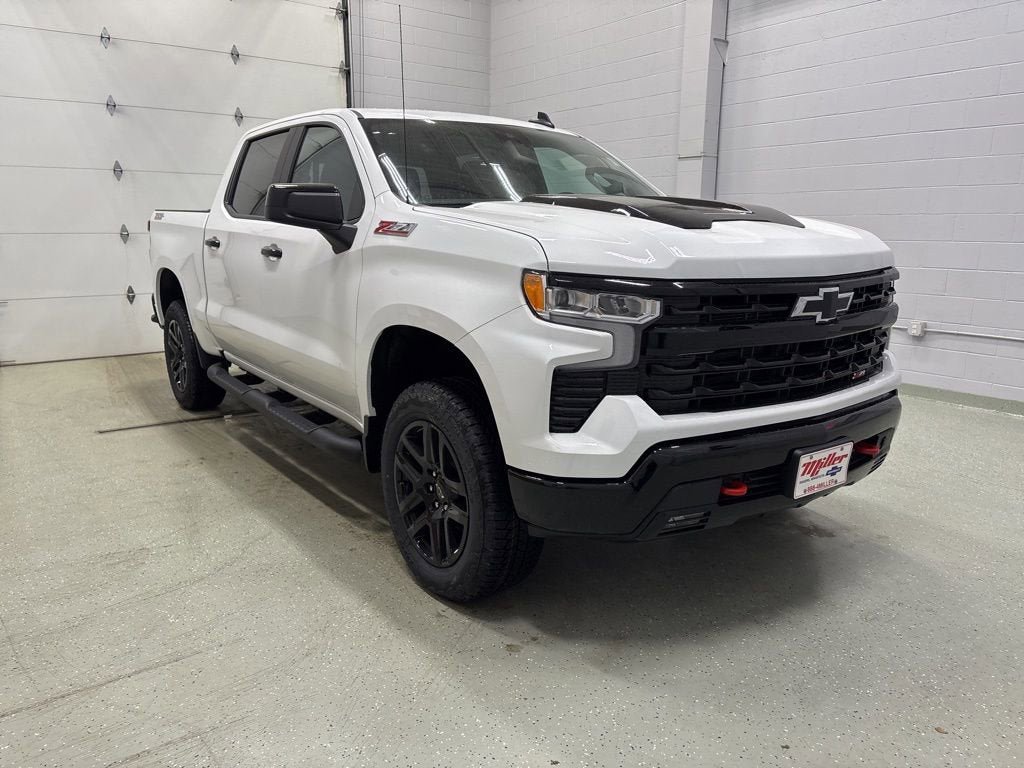 New 2026 Chevrolet Silverado 1500 LT Trail Boss w/ Convenience Package II image 2
