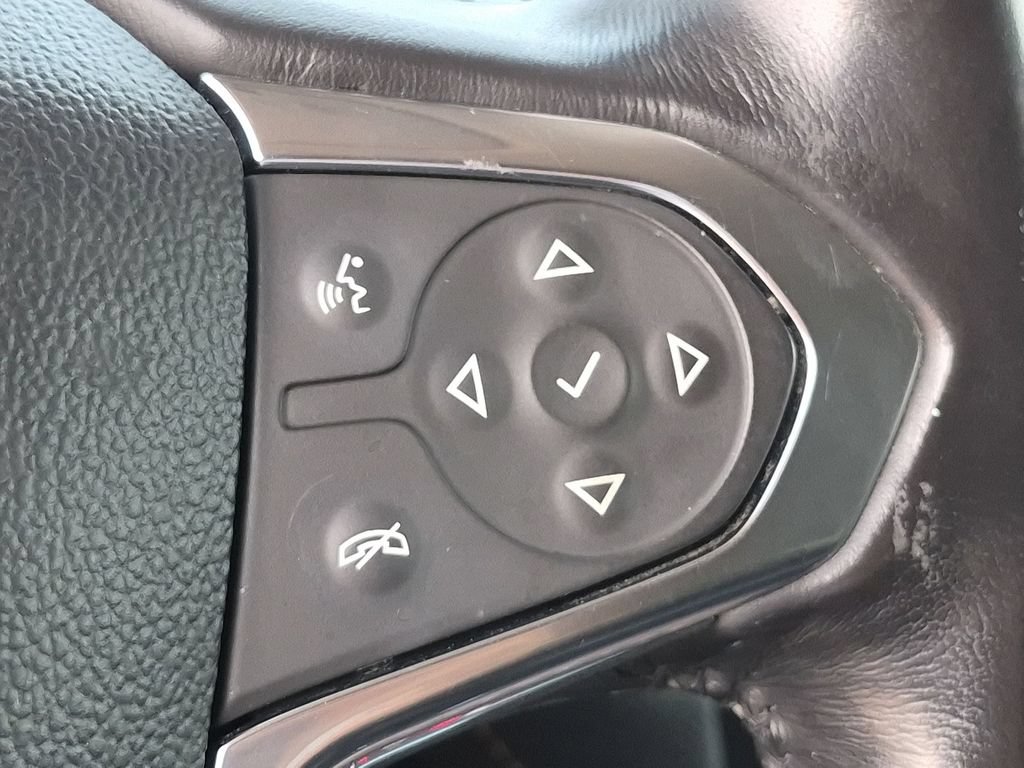 Used 2019 Chevrolet Traverse LT AWD/4WD image 16