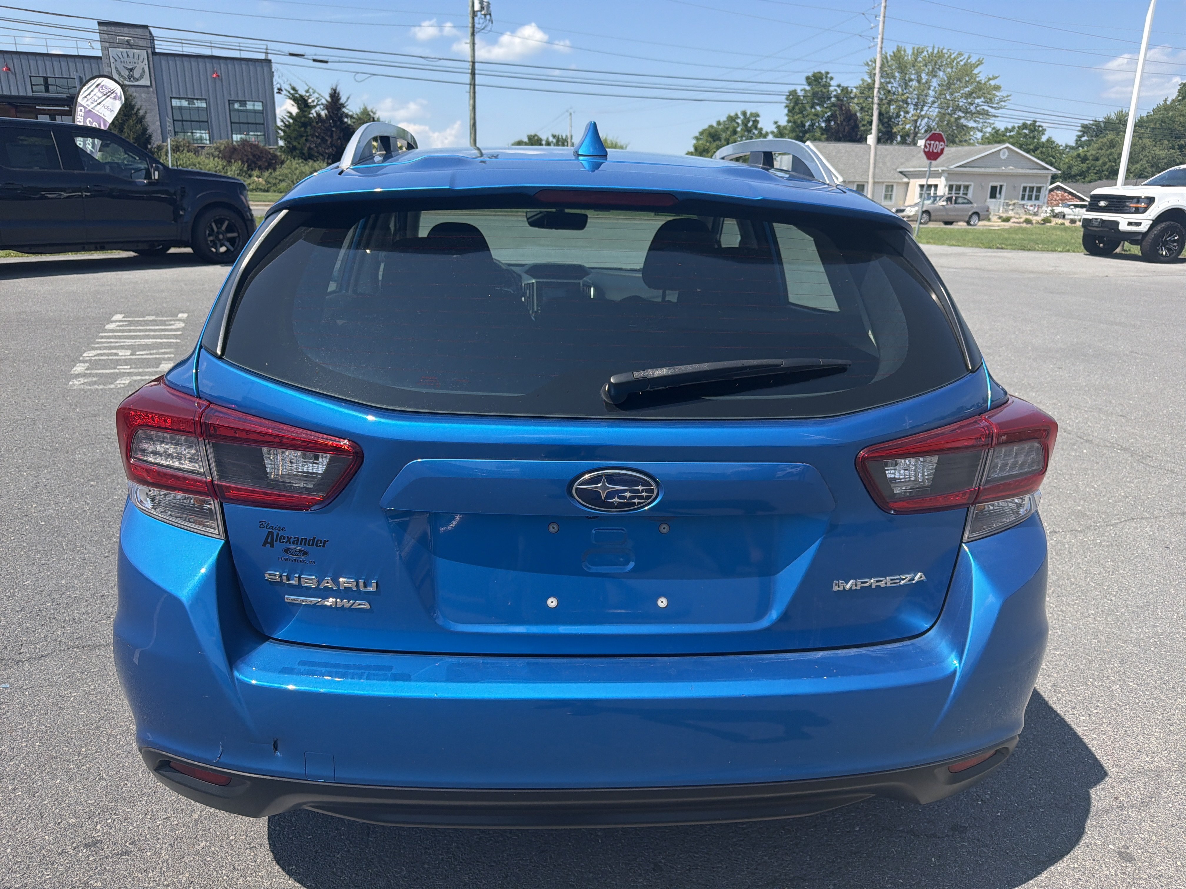 Used 2022 Subaru Impreza 2.0i Premium AWD/4WD image 4