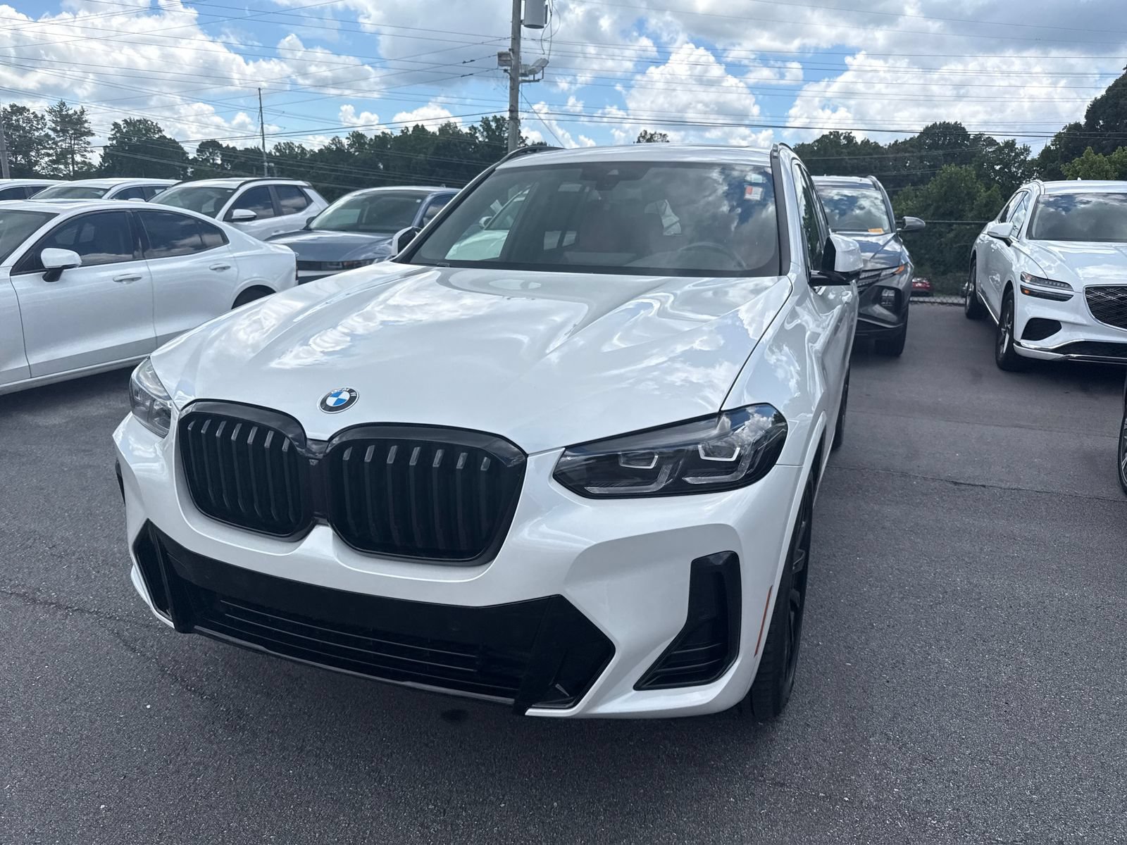 Used 2023 BMW X3 sDrive30i w/ M Sport Package RWD image 3