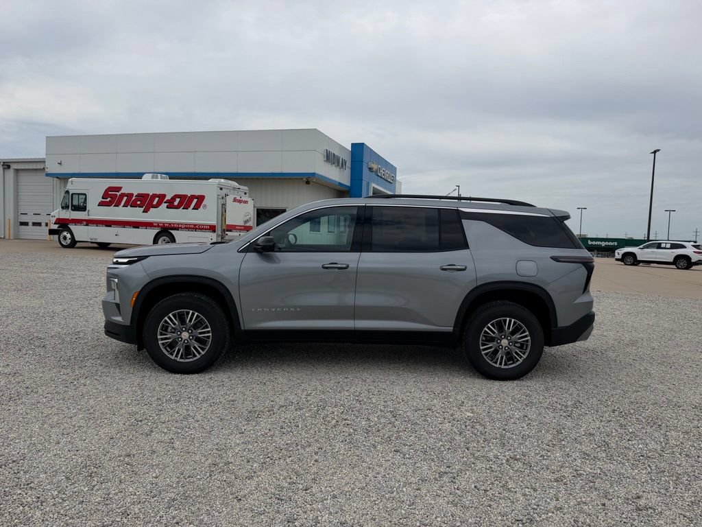 New 2026 Chevrolet Traverse LT w/ Driver Confidence Package FWD image 6