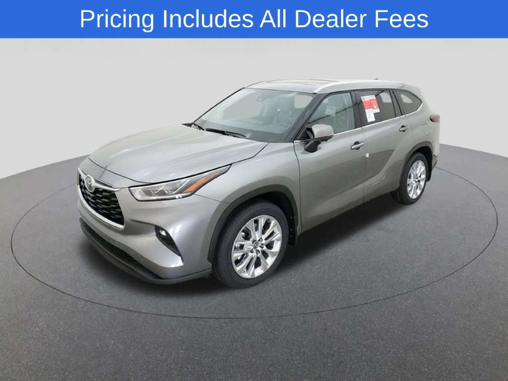 New 2026 Toyota Highlander Limited AWD/4WD image 1
