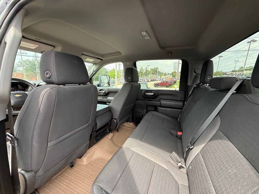 Used 2022 Chevrolet Silverado 2500 Custom w/ Custom Value Package AWD/4WD image 25