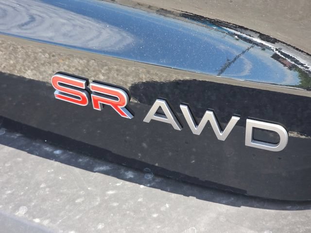 New 2026 Nissan Kicks SR AWD/4WD image 17