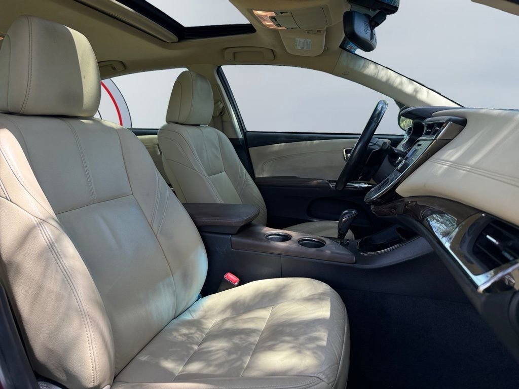 Used 2013 Toyota Avalon XLE Touring FWD image 20