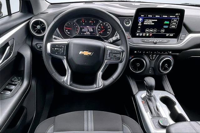 Used 2023 Chevrolet Blazer LT image 8