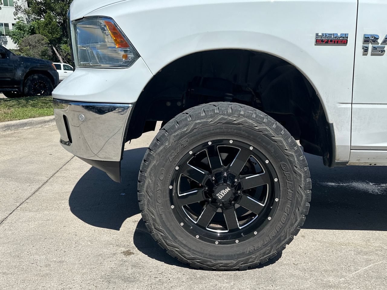Used 2017 RAM 1500 Lone Star AWD/4WD image 22