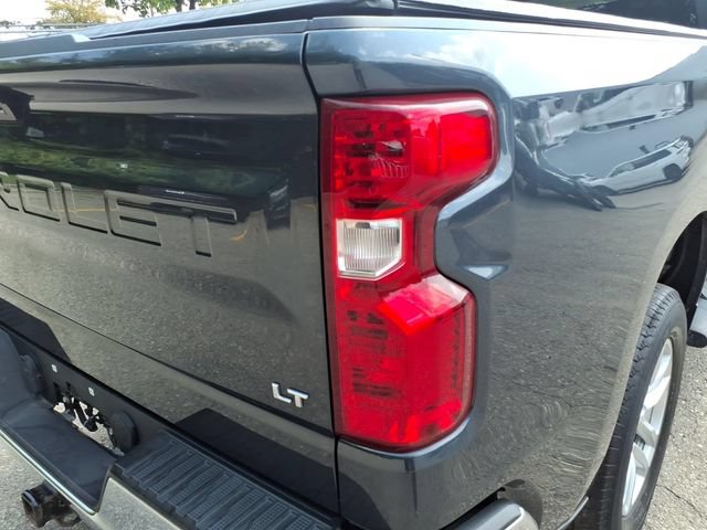 Used 2022 Chevrolet Silverado 1500 LT AWD/4WD image 11