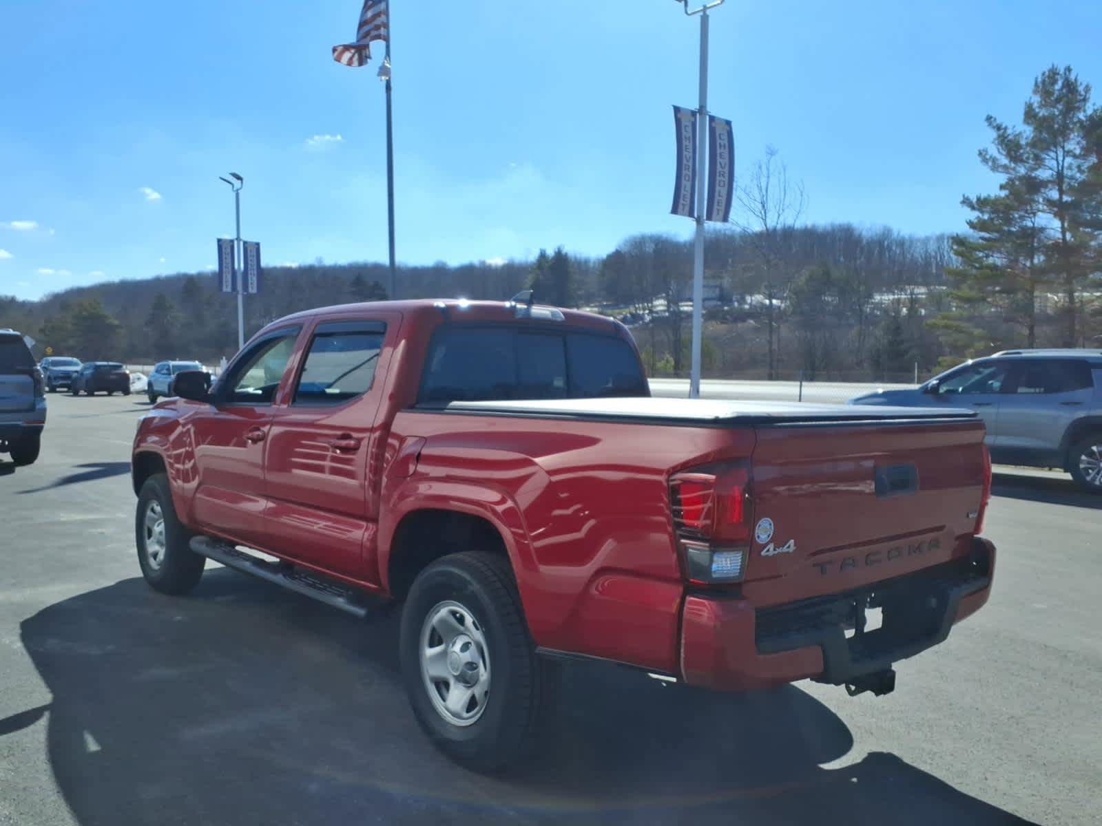 Used 2020 Toyota Tacoma SR image 5