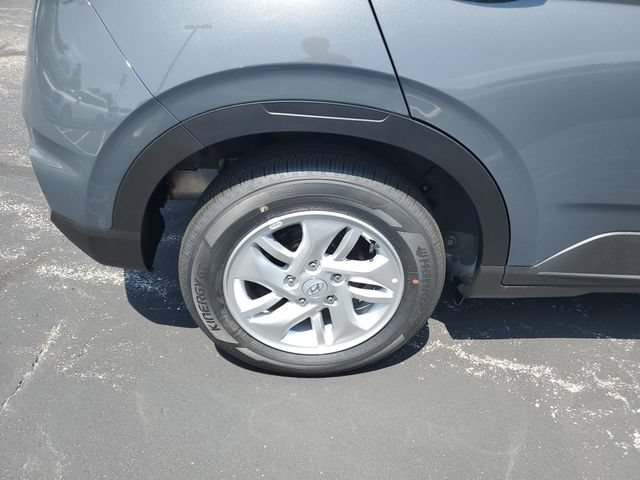 New 2026 Hyundai Venue SE FWD image 6