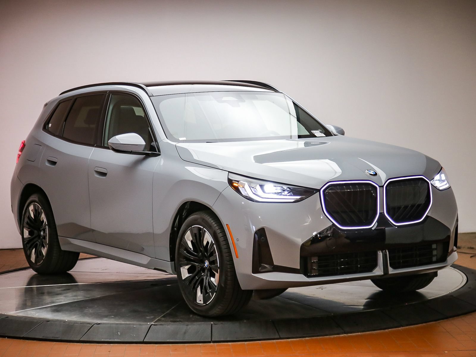 Used 2026 BMW X3 xDrive30i w/ Premium Package AWD/4WD image 6