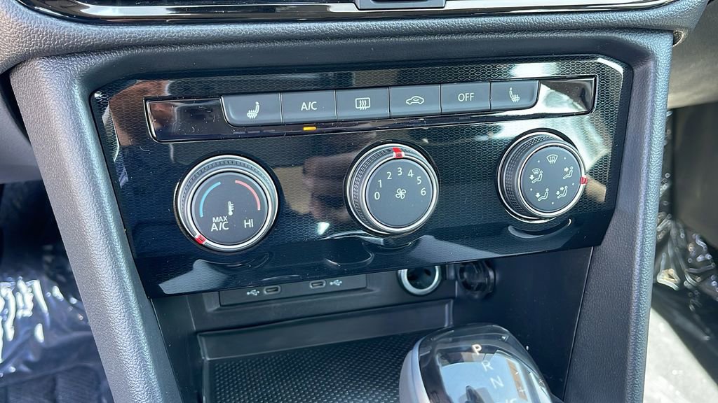 New 2025 Volkswagen Taos S image 20