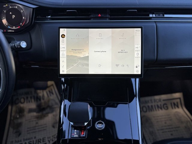 Used 2025 Land Rover Range Rover Sport SE image 26