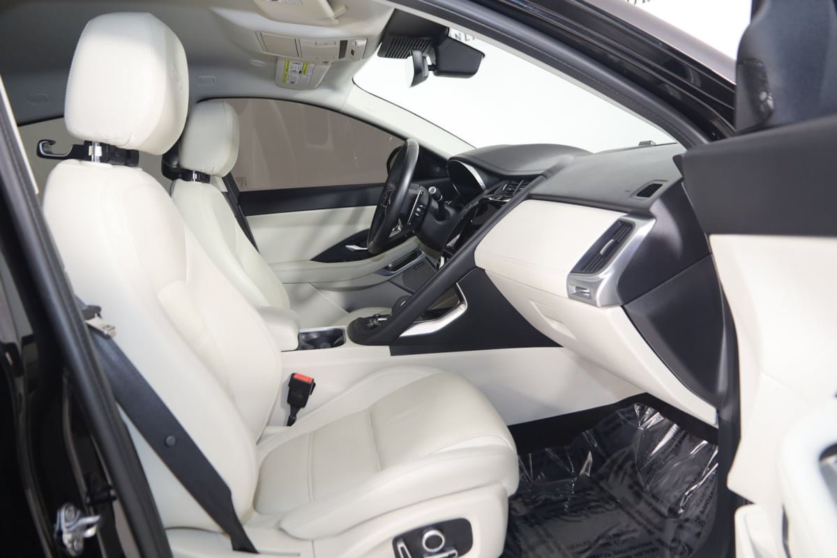 Used 2022 Jaguar E-PACE SE AWD/4WD image 13