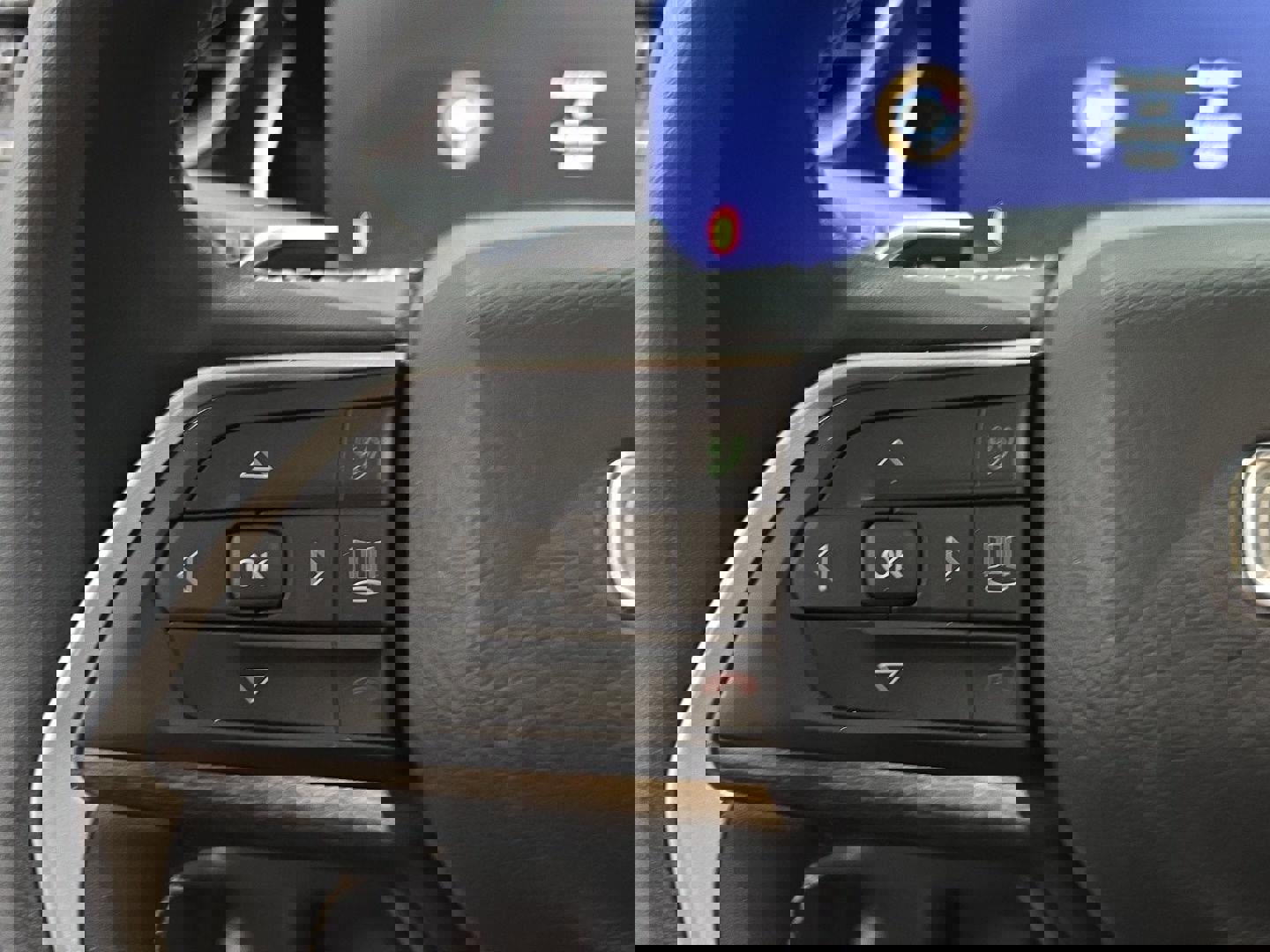 Used 2024 Jeep Grand Cherokee Limited image 13