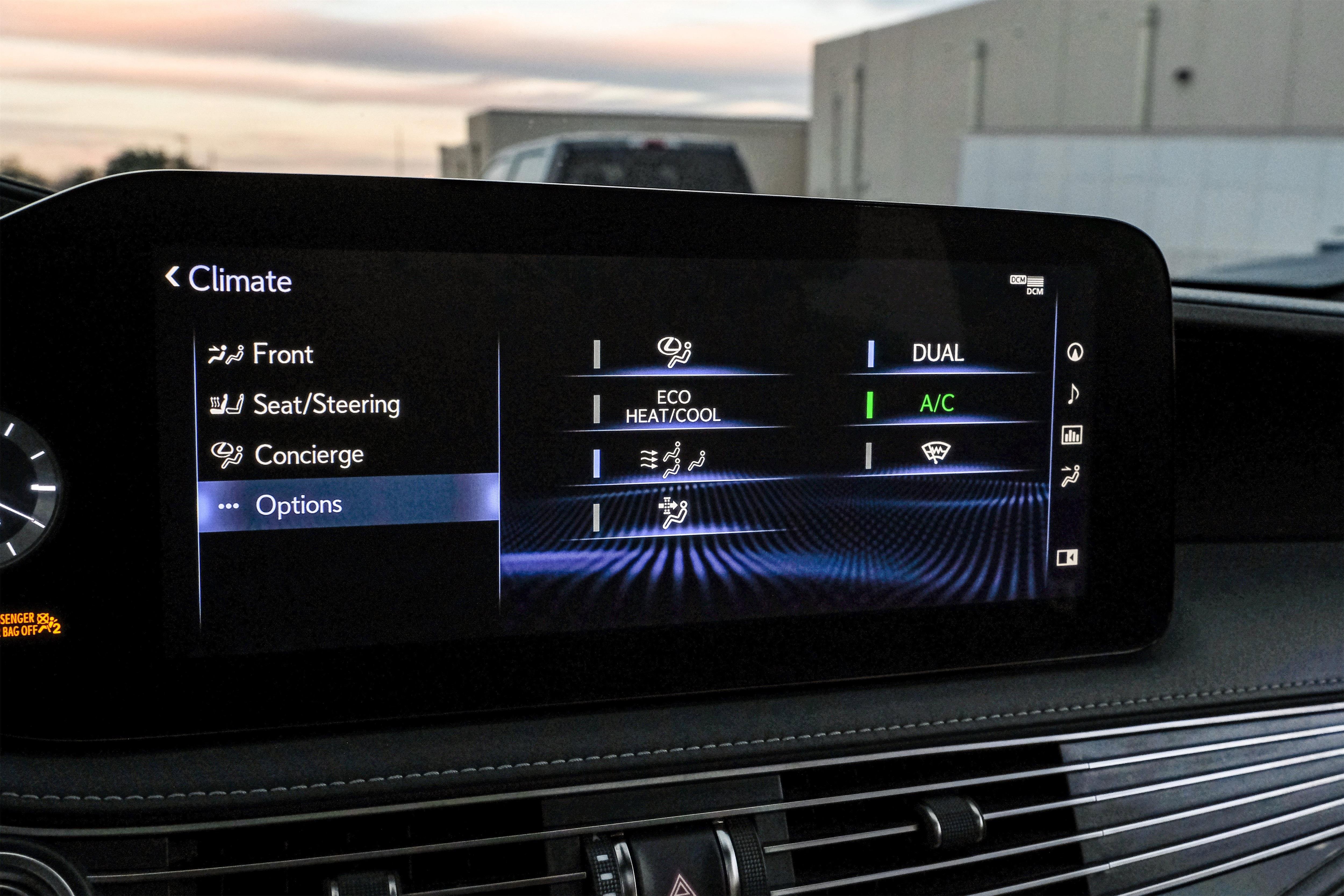 Used 2021 Lexus LS 500 w/ Accessory Package (Z1) image 31