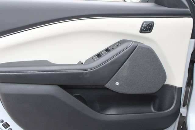 Used 2022 Ford Mustang Mach-E Premium AWD/4WD image 11