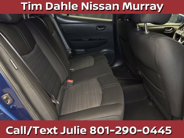Used 2022 Nissan Leaf SV FWD image 38