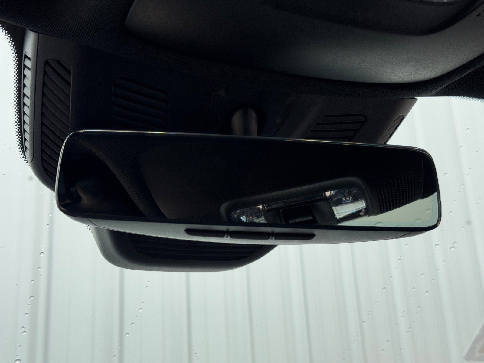 Used 2024 Mercedes-Benz GLB 35 AMG 4MATIC image 42