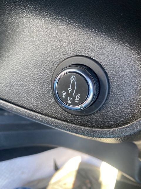 Used 2025 Buick Envista Sport Touring w/ Convenience I Package FWD image 20