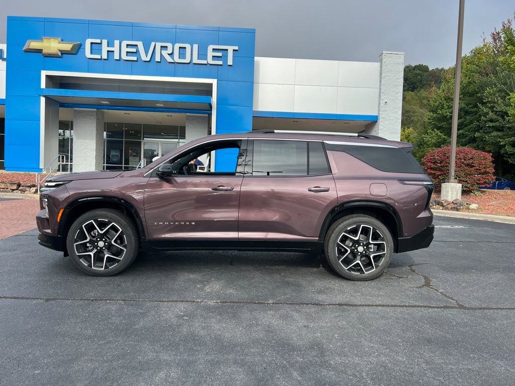 New 2026 Chevrolet Traverse High Country w/ LPO, Floor Liner Package image 6