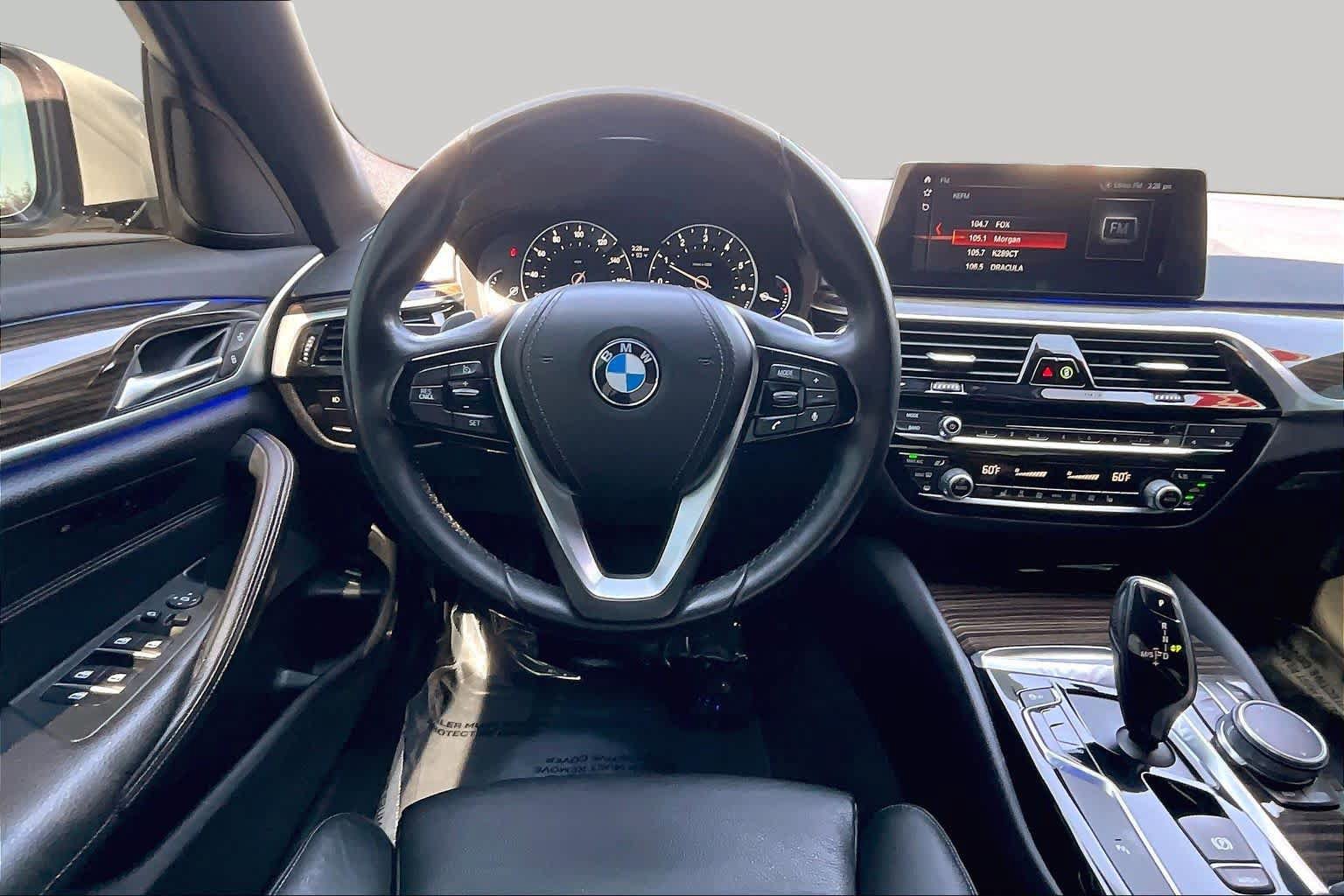 Used 2018 BMW 530i w/ Premium Package RWD image 5